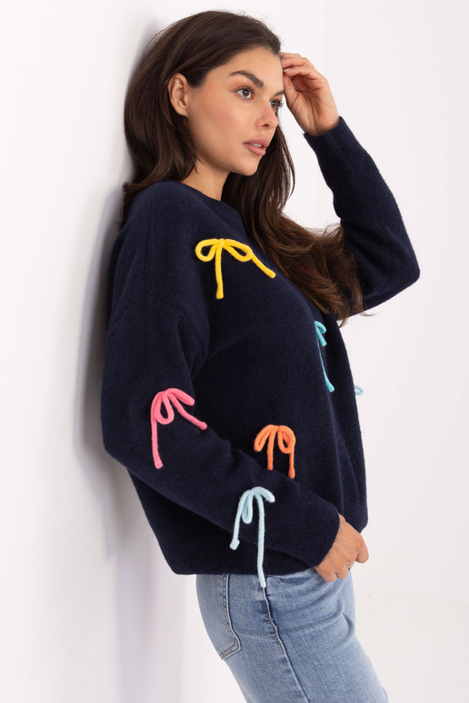 Tumši zils džemperis