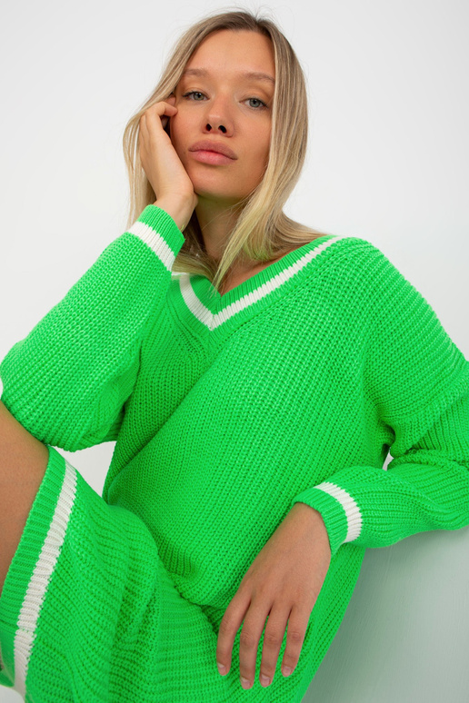 Fluo zaļa V veida kakla trikotāžas...