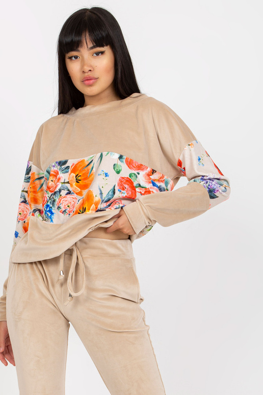 Bēšs divdaļīgs velūra komplekts ar...