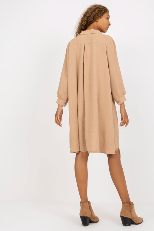 Kamieļu asimetriska kleita ar garām...