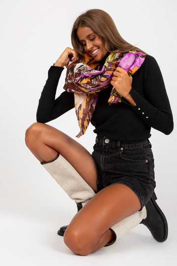 Brūni violeta raksta... 2