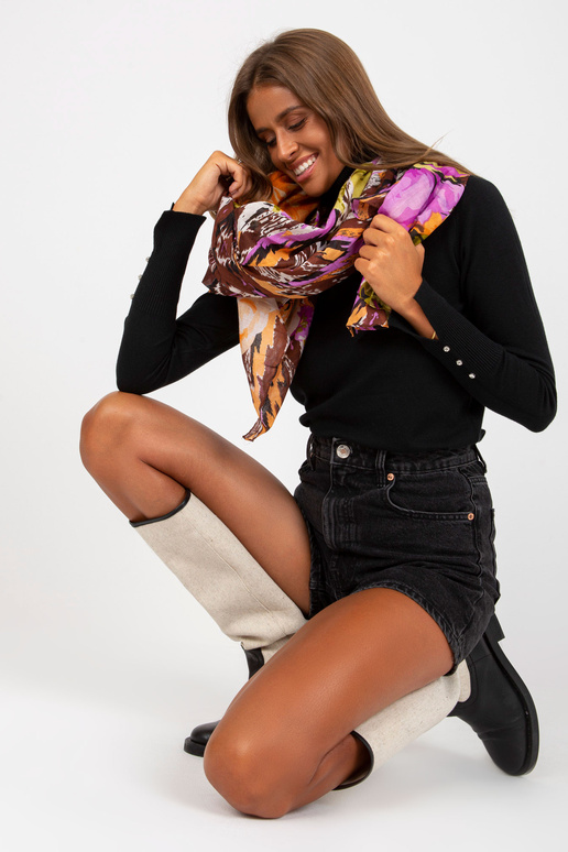 Brūni violeta raksta kokvilnas strope