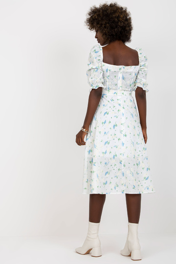 Balta un zila midi kleita...