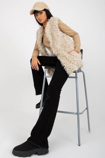 Hallie's bēšā kažokādas veste 2