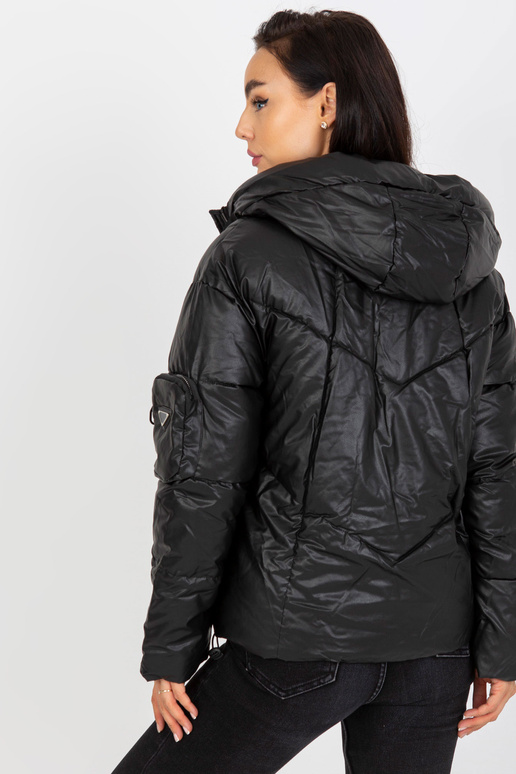 Melna mākslīgās ādas ziemas dūnu jaka Melna mākslīgās ādas ziemas dūnu jaka