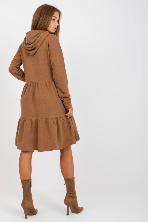 Brūna uzliesmojoša sporta kreklkleita...