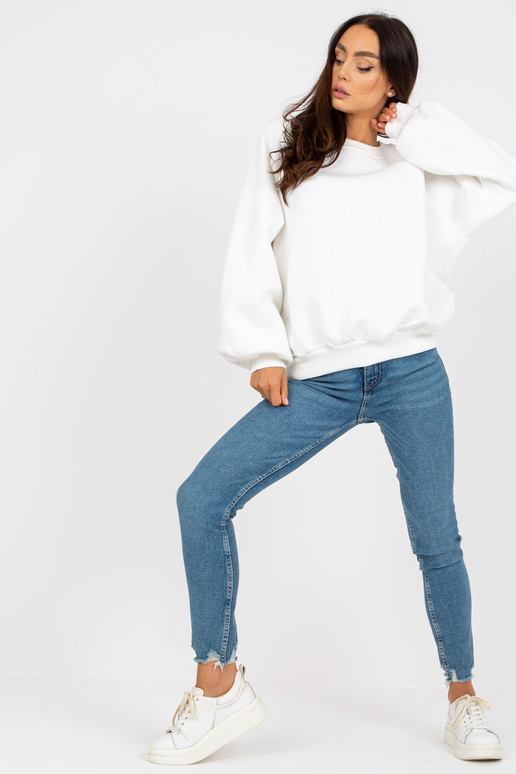 Ecru džemperis basic ar platām...