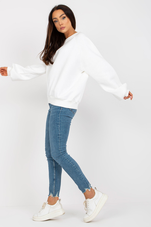 Ecru džemperis basic ar platām...