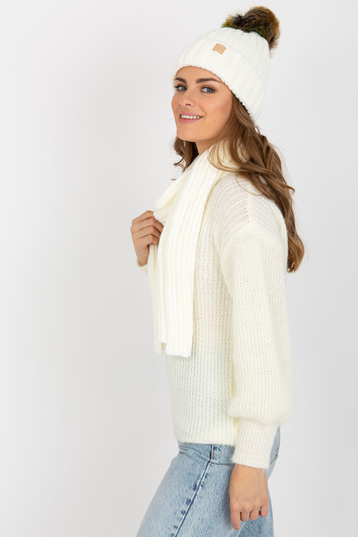 Ecru ziemas komplekts ar cepuri un...