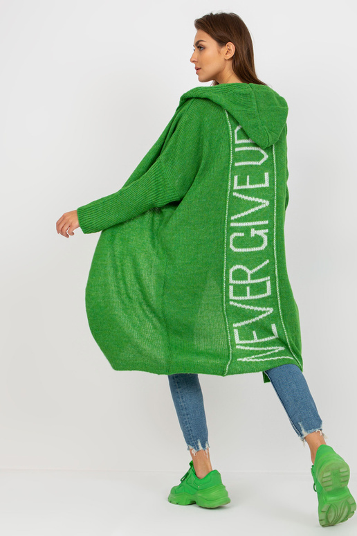 Zaļš garš jaciņš ar uzrakstu...