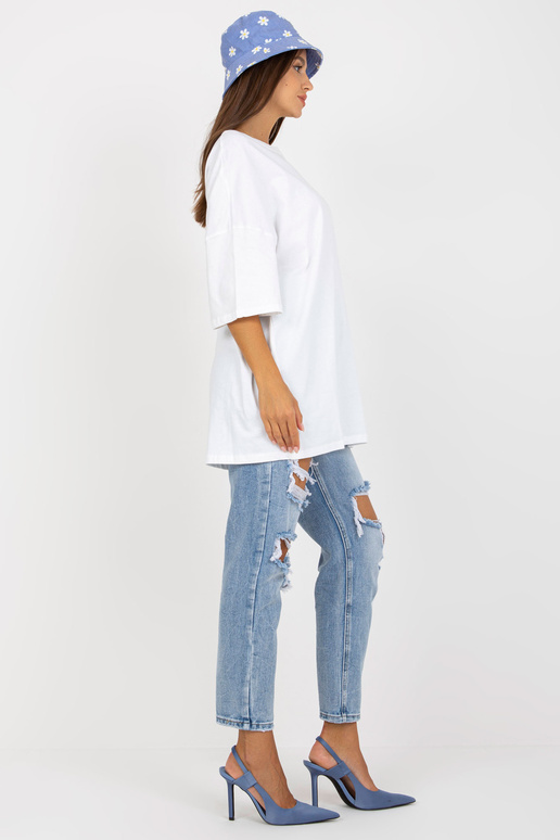 Balta ikdienišķa brīva blūze Balta ikdienišķa brīva blūze