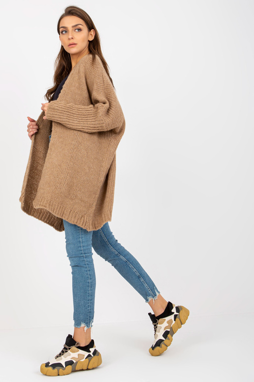 Tumši bēša trikotāžas jaka ar...