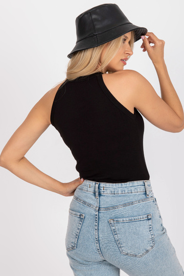 Melns tops ar spīdīgiem... 2