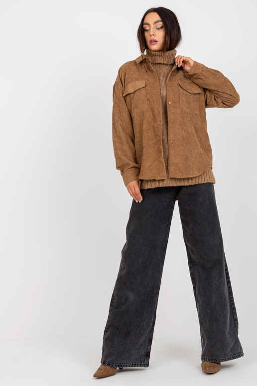 Kamieļu velveta virskrekls ar kabatām