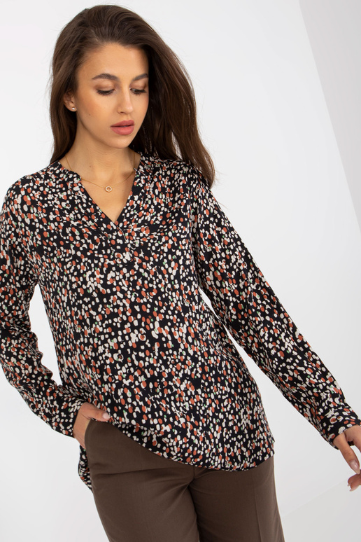 Melna blūze ar apdruku un V veida...