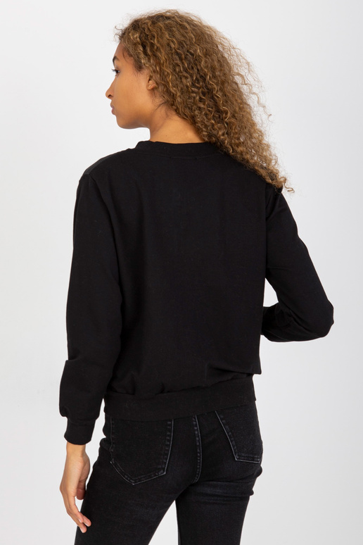 Melna stepēta bomberjaka ar kabatām...