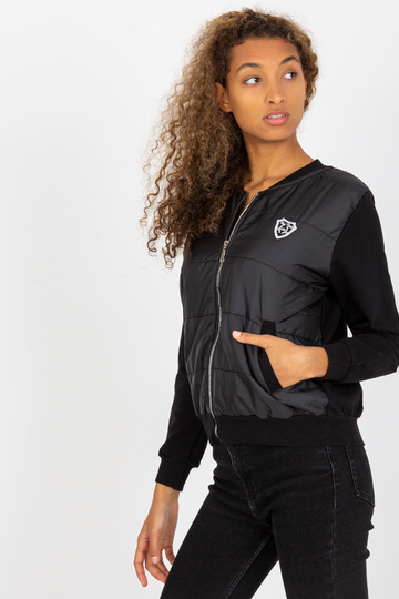 Melna stepēta bomberjaka ar... 2