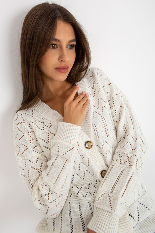 Ecru ažūra vasaras džemperis ar V...