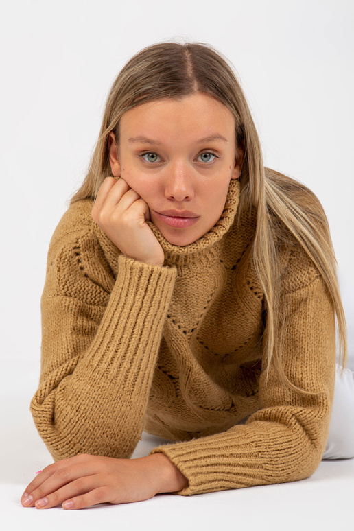 Kamieļu džemperis ar brīvu apkakli ar...