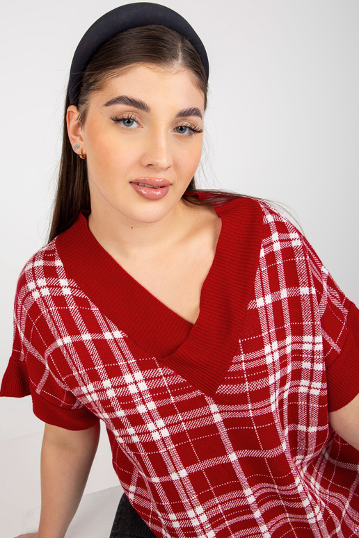 Red V veida kakla liela izmēra...