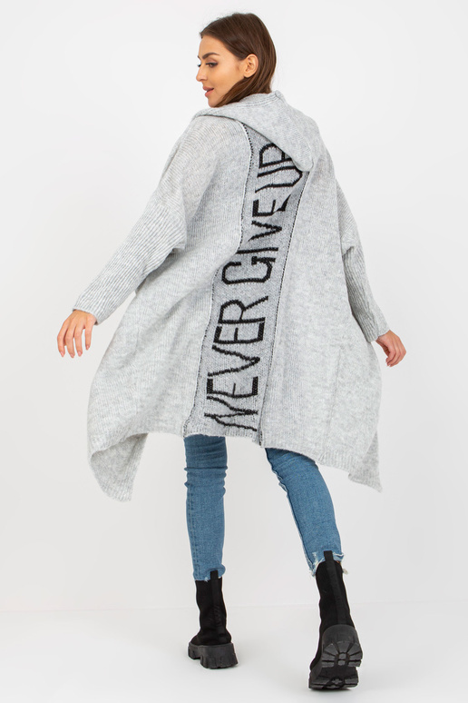 Pelēks trikotāžas jaka ar uzrakstu...