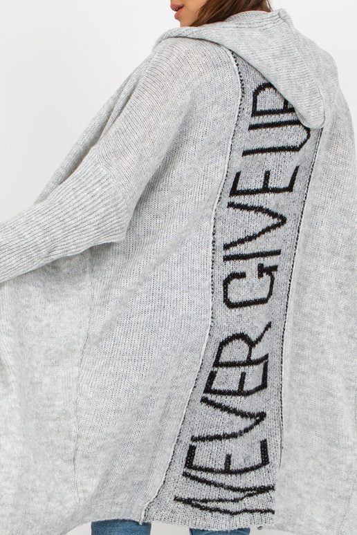 Pelēks trikotāžas jaka ar uzrakstu...