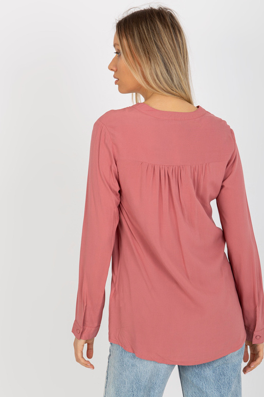 Putekļaini rozā gluda blūze ar V... Putekļaini rozā gluda blūze ar V...