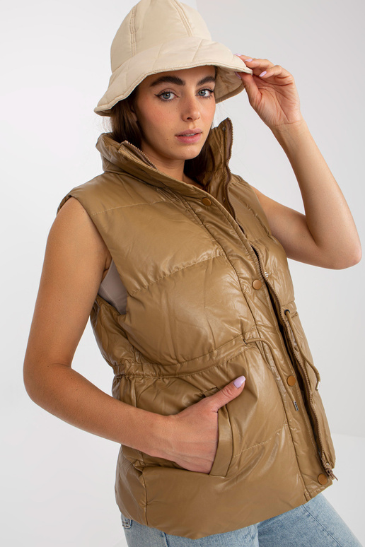 Kamieļu dūnu veste no eko ādas ar velmēm