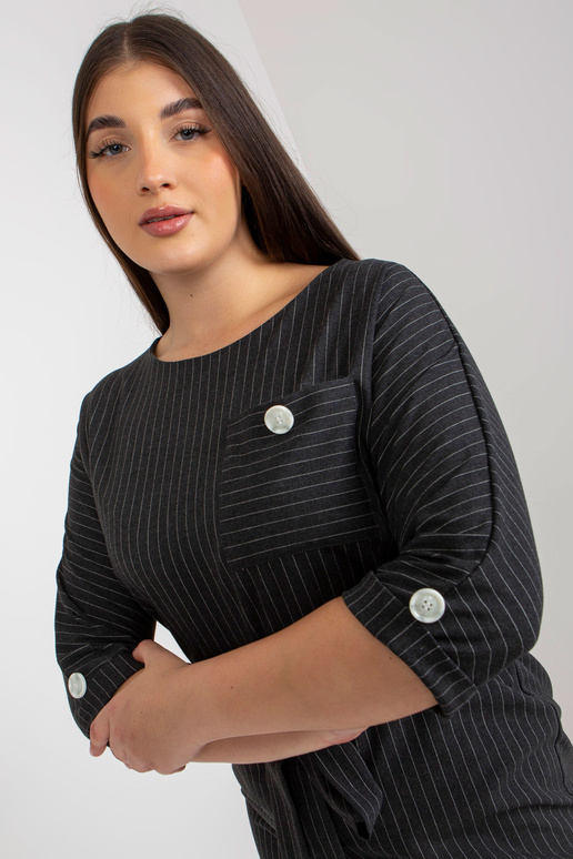 Tumši pelēka liela izmēra svītraina...