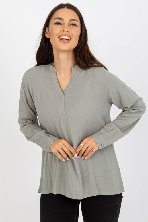 Gaiši zaļa viskozes blūze ar V veida...