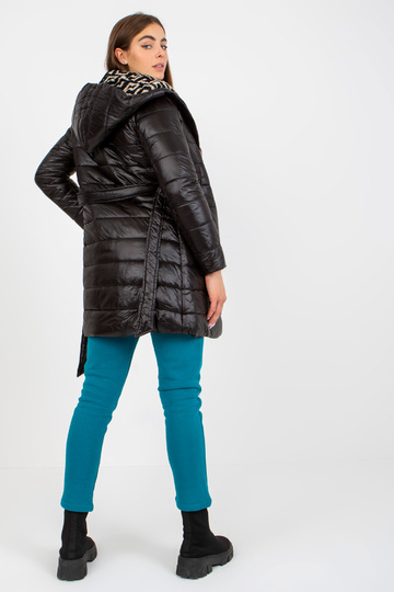 Melna stepēta pārejas jaka... 2