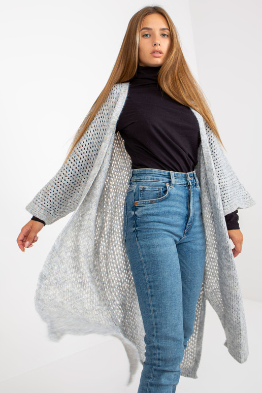 Pelēks garš ažūra jaka ar OCH BELLA...