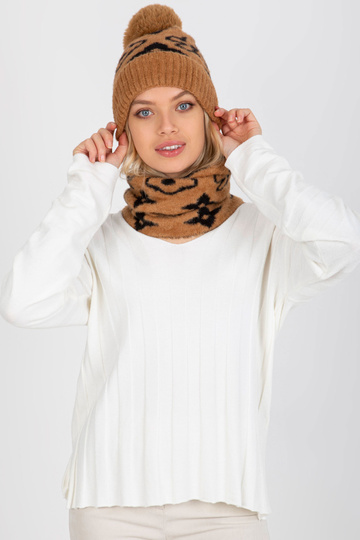 Kamieļu un melna sieviešu... 2