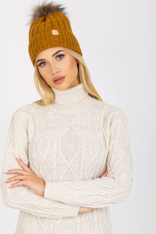 Sinepju ziemas cepure ar pomponu RUE...