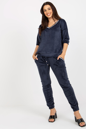 Marineblaues zweiteiliges... 2