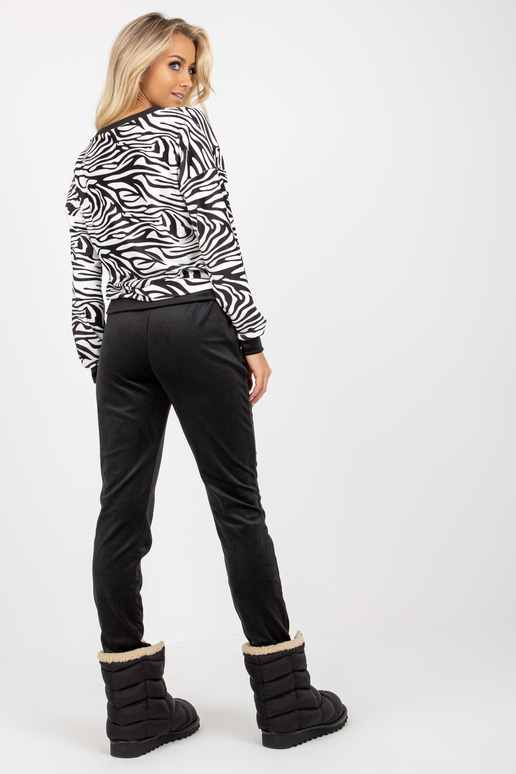 Komplekts aus weißem und schwarzem Velours mit Tier-Sweatshirt RUE PARIS