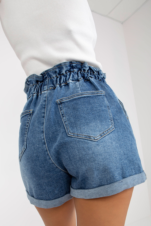 Zili sieviešu džinsa šorti ar augstu... Zili sieviešu džinsa šorti ar augstu...