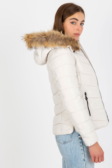 Balta stepēta pārejas jaka... 2