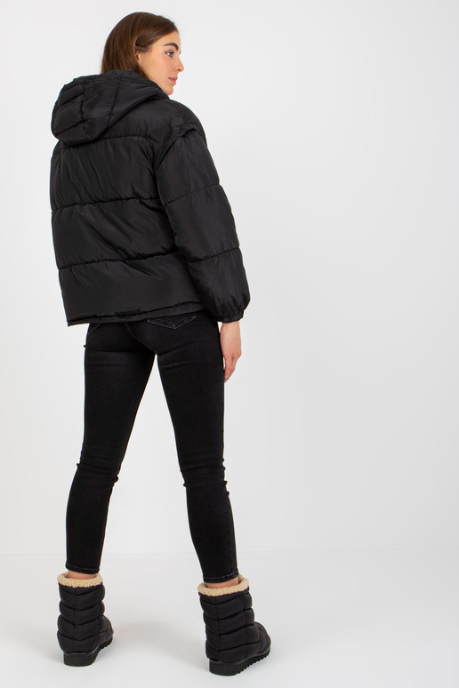 Melna stepēta ziemas jaka 2in1 ar kapuci