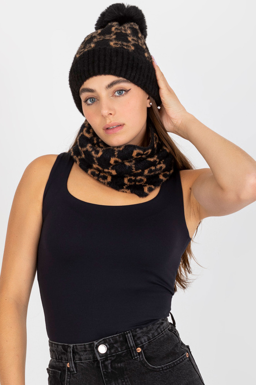 Melna kamieļu sieviešu ziemas cepure...