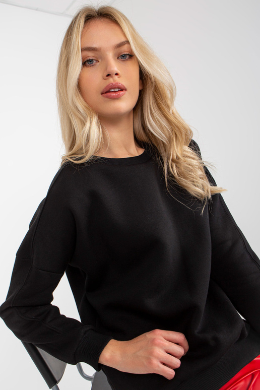 Melns pamata sporta krekls ar apaļu...