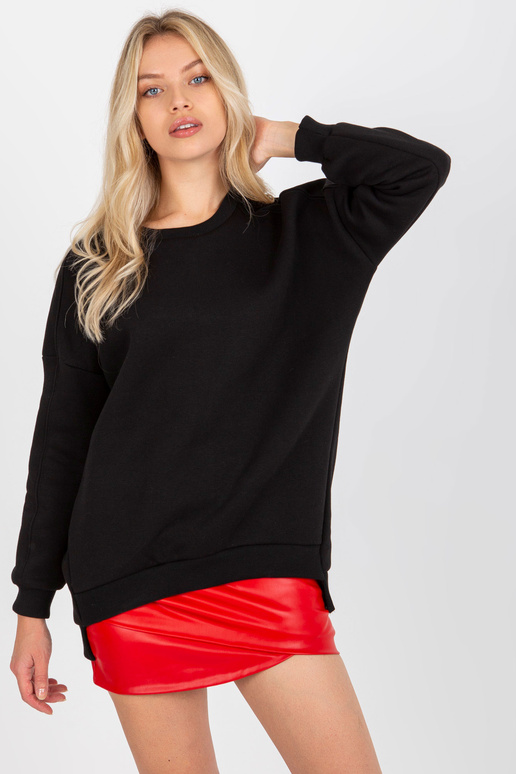 Melns pamata sporta krekls ar apaļu...