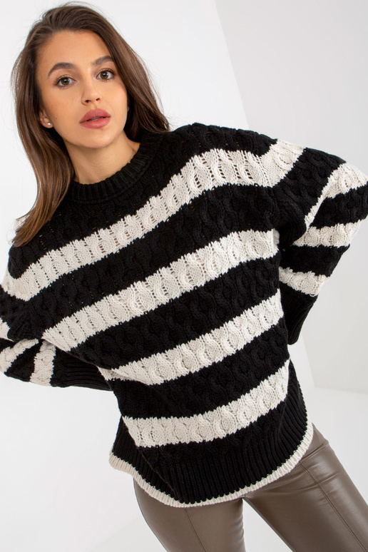 Schwarz-ecru gestrickter Lielizmēra...