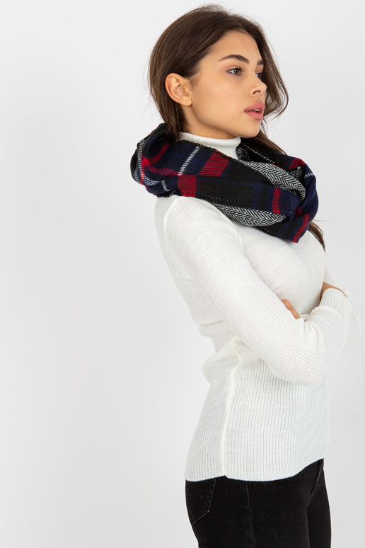 Tumši zils un sarkans rūtains ziemas...