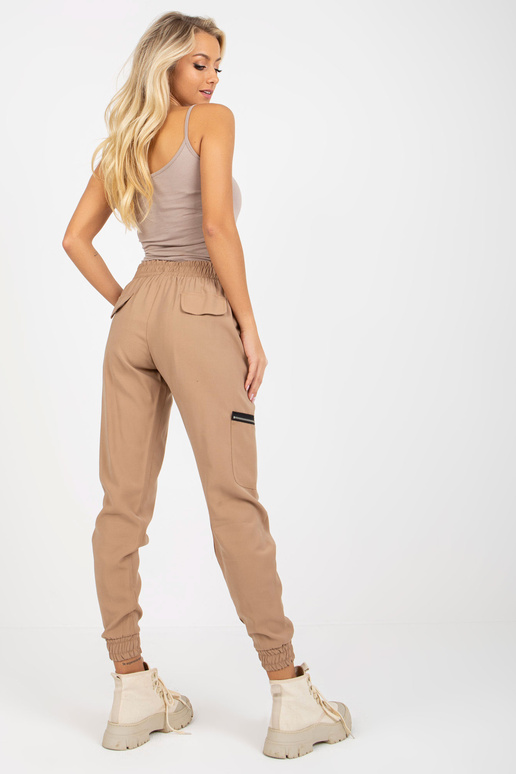 Camelfarbene Cargo-Jogginghose ar ZULUNA