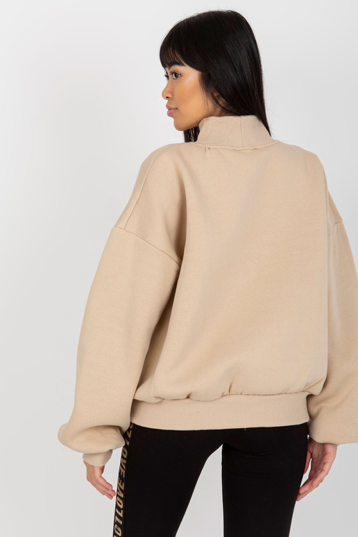 Bēšs sporta krekls ar uzrakstiem un...