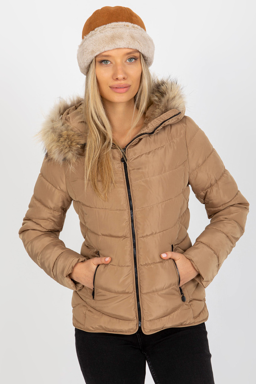 Kamieļu pārejas jaka ar kažokādu uz...