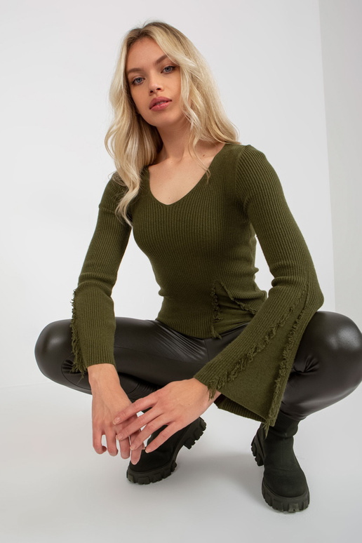 Klasisks haki krāsas rievotu...