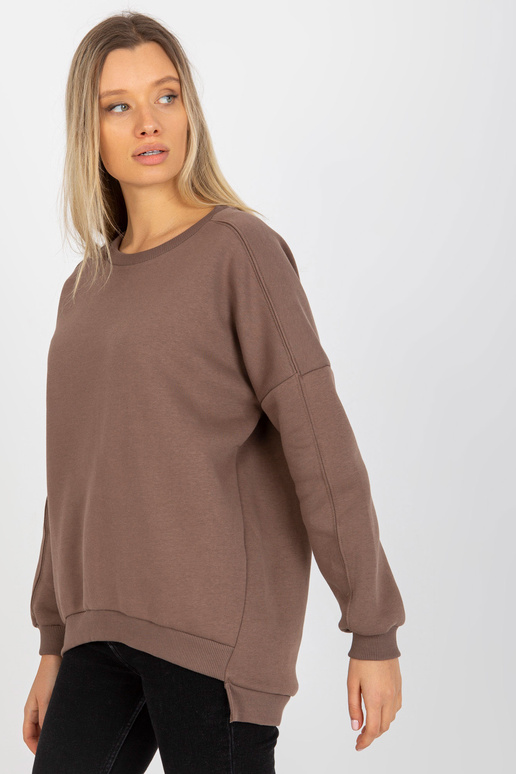 Brūns pamata sporta krekls ar apaļu...