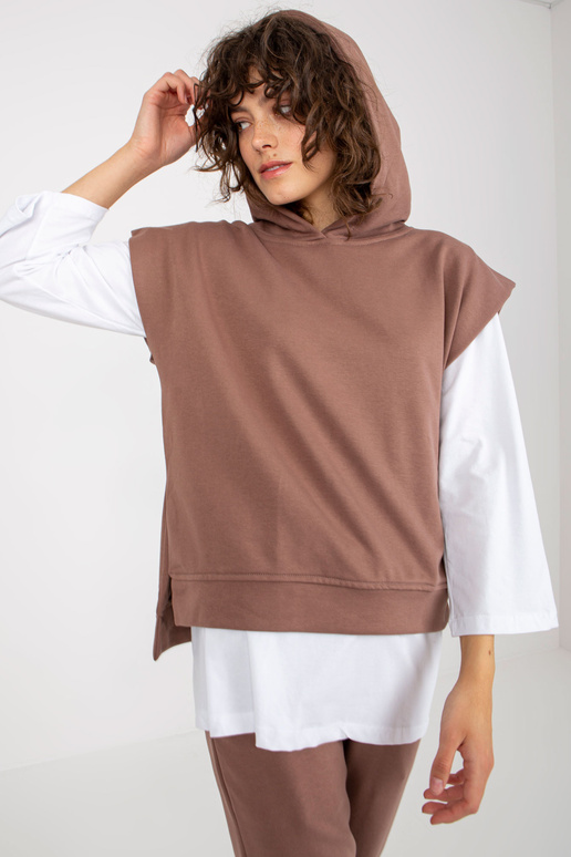 Brūns trīsdaļīgs ikdienas komplekts...